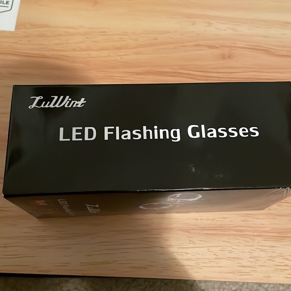 LED goggles - Picture 3 of 4